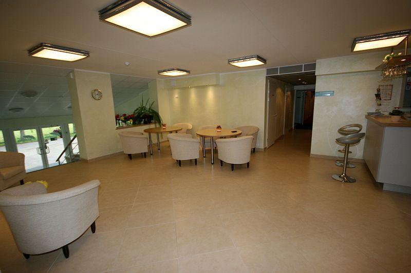 Hotell Sonajala Кярдла Экстерьер фото