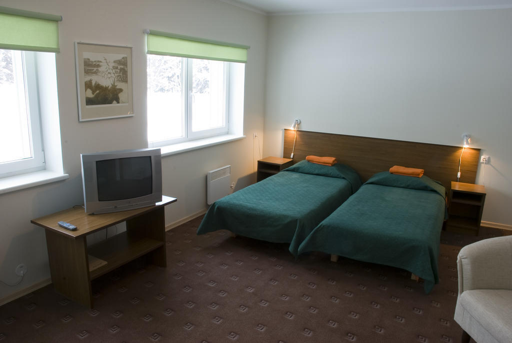 Hotell Sonajala Кярдла Номер фото
